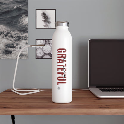 Our I Am Grateful affirmation water bottle is one of our positive affirmations for mental health. Positive thinking keeps our mindset happy and healthy. This personalized water bottle was designed to become a creator’s favorite canvas of expression.
